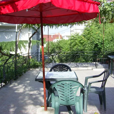 за гости жана Guest house 2*
